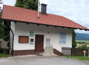 AED GASILNI DOM GORENJE JEZERO 03 FOTO UROŠ SKUK